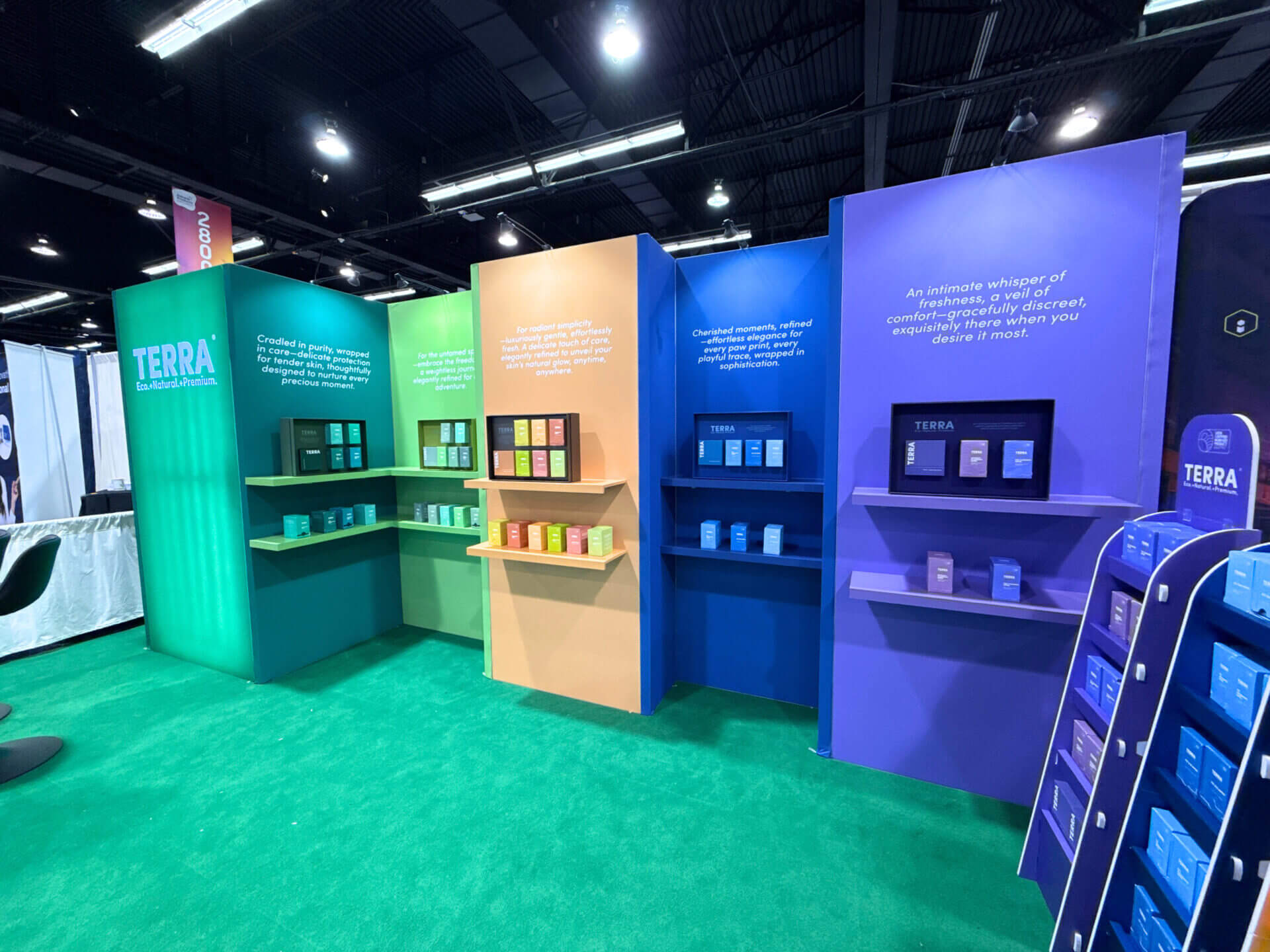 A colorful 10x20 exhibit rental booth at expo west